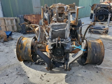 VH-060922-115023-79-VHIMG New Holland T6.180 Tier 4b op zoek naar reserveonderdelen - Afbeelding 1