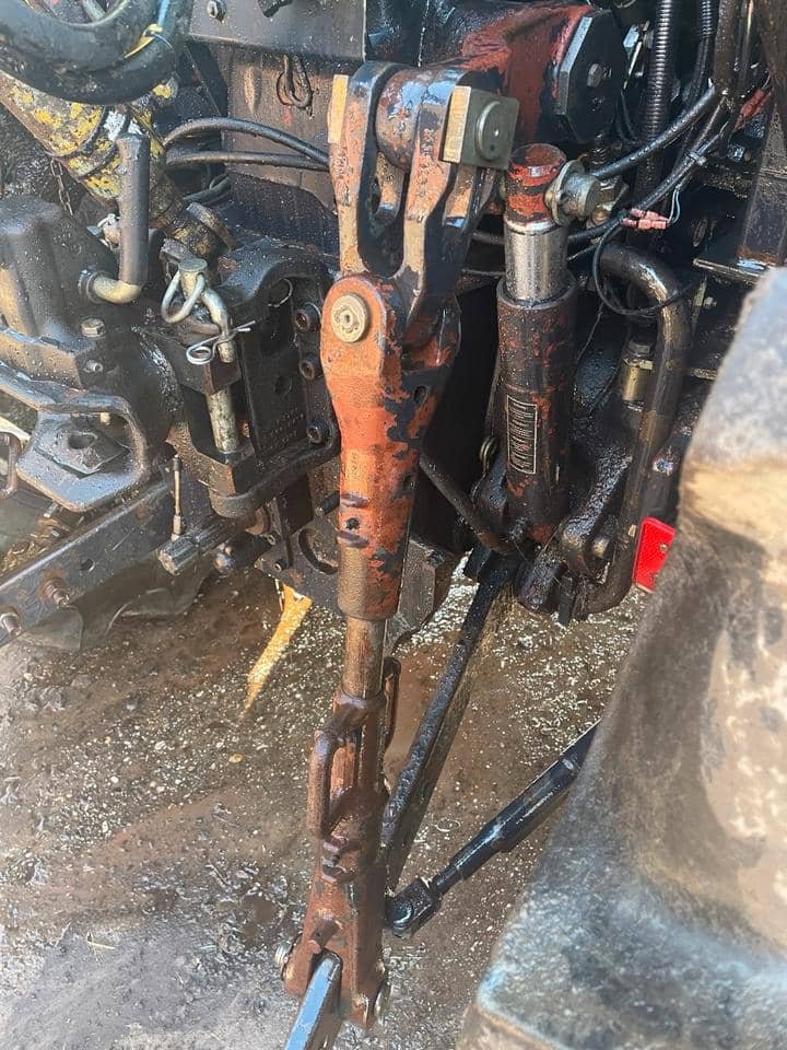 903bec52-fb02-4fad-827b-8b4dd8e8d6d8 hefstutten voor Deutz Agrostar 6.11 6.21 6.31 6.28 6.38 en grotere DX-modellen - Afbeelding 1